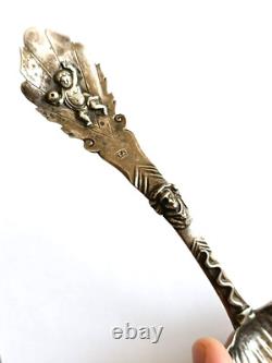 Ancienne cuillère en argent décor putto coquille tete femme Style baroque silver