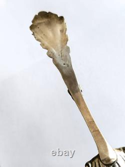 Ancienne cuillère en argent décor putto coquille tete femme Style baroque silver