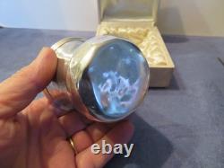 Ancienne petite timbale en argent massif poinçon minerve orfèvre illisible 51 gr