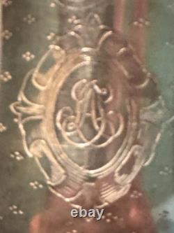 Ancienne timbale curon argent massif minerve avec décors et monogramme