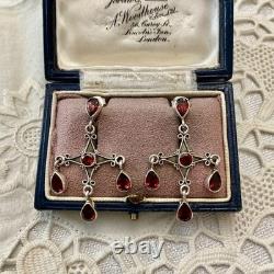 Anciennes Boucles D'oreilles Argent Massif Grenats Design Createur
