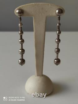 Anciennes boucles d'oreilles pendantes en argent massif