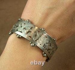 BEL IMPORTANT BRACELET ANCIEN MANCHETTE RIGIDE EN ARGENT MASSIF XIXe