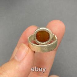 Belle bague ancienne romaine en argent massif agate cornaline combattant tail