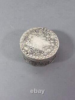 Boite ancienne pilulier Art Islamic XIX Algerie Mahmoud II 1823 Argent massif