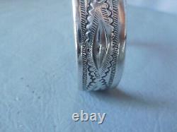 Bracelet manchette ancien homme femme vintage ovale gris argent massif Tunisien