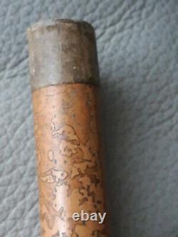 Canne Milord ancienne, Pommeau en Argent massif décoré d'un Griffon, chiffré