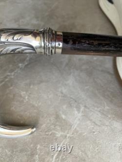 Canne ancienne avec pommeau en argent