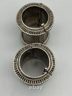 Paire de bracelets anciens en argent massif, mode ancienne 606 grammes Sindhi
