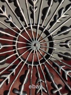 Pendentif ancien en argent ajouré forme rond sertie des marcassites et perles