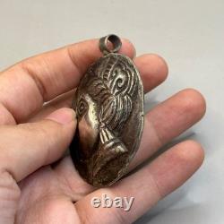 Pendentif ancien grec romain en argent massif avec image roi