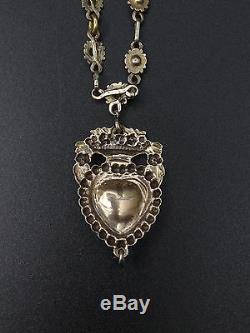 Rare ancien collier regional en argent massif vermeil et jais pendentif coeur