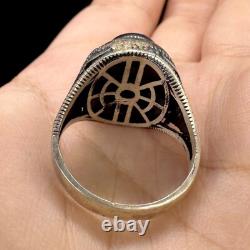 Rare bague romaine ancienne unique en argent massif avec pierre authentique Rare bague romaine ancienne unique en argent massif avec pierre authentique