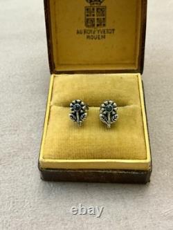 Saphir Véritable Fleur Jolies Anciennes Boucles D'oreilles En Argent Massif